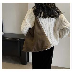 Women’s Fashion Large Capacity Faux Suede Shoulder Bag Versatile Bucket Green